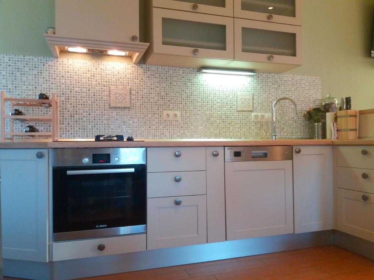 Apartments With A Parking Space Jelsa, Hvar - 8713 Jelsa  Εξωτερικό φωτογραφία