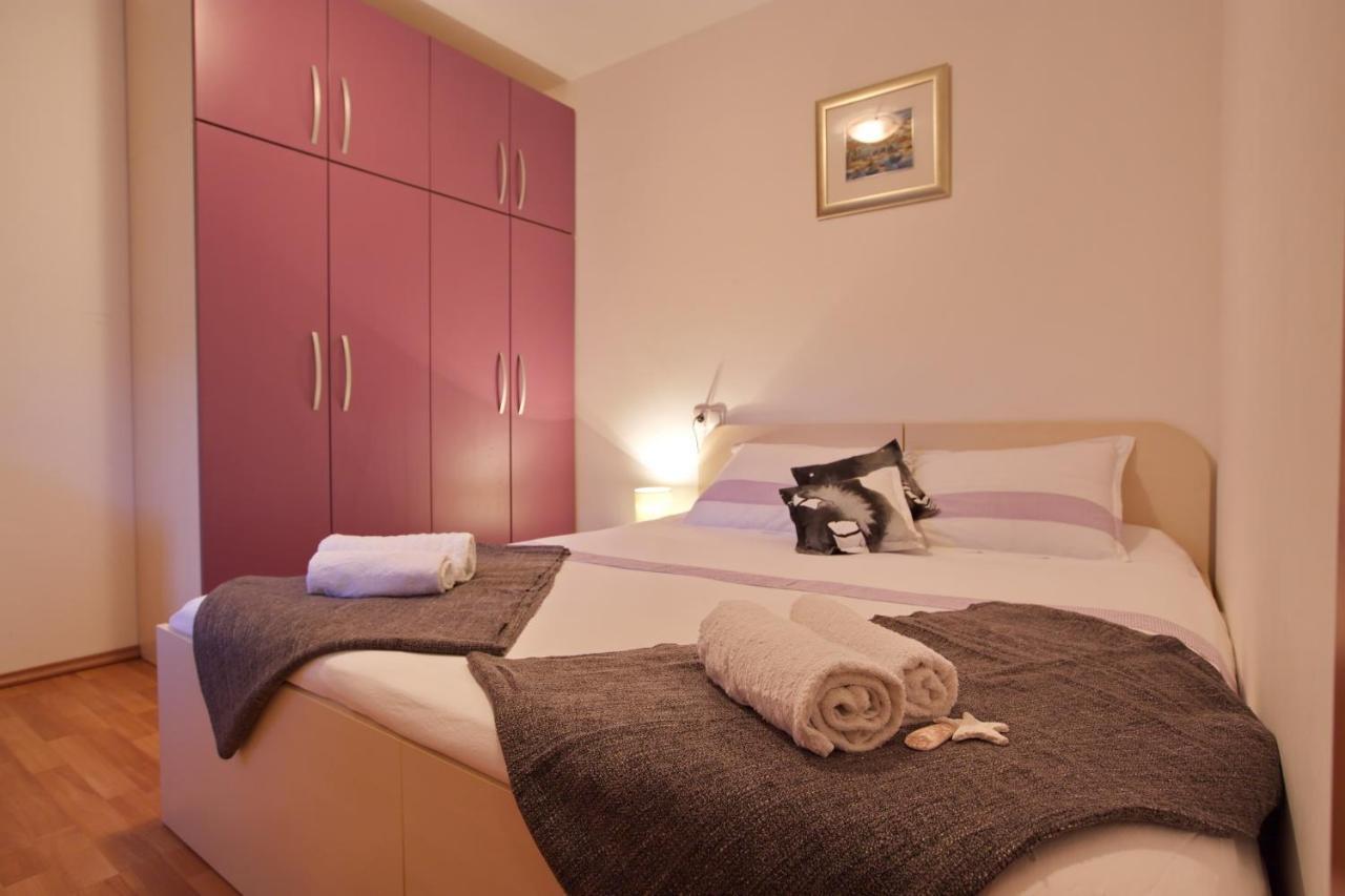 Apartments With A Parking Space Jelsa, Hvar - 8713 Jelsa  Εξωτερικό φωτογραφία