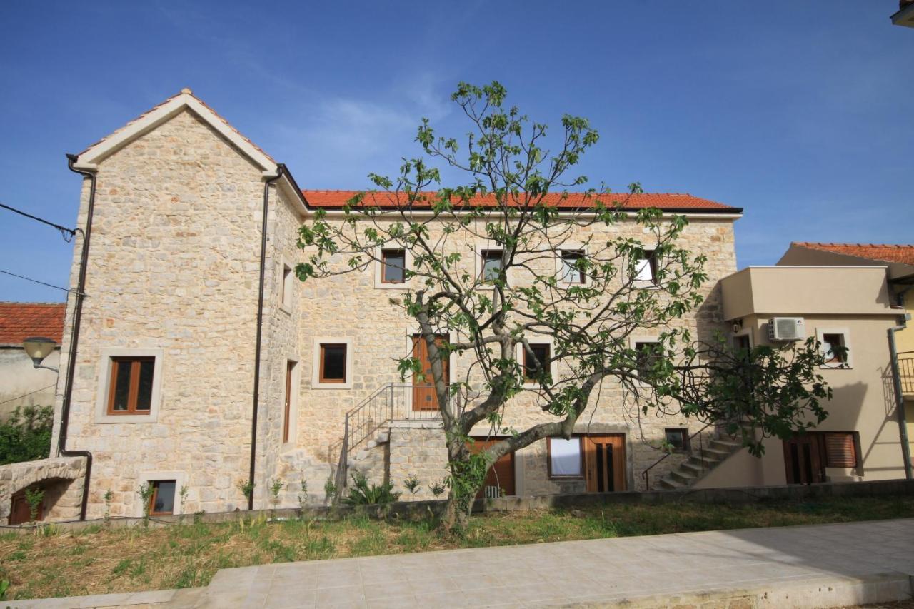Apartments With A Parking Space Jelsa, Hvar - 8713 Jelsa  Εξωτερικό φωτογραφία