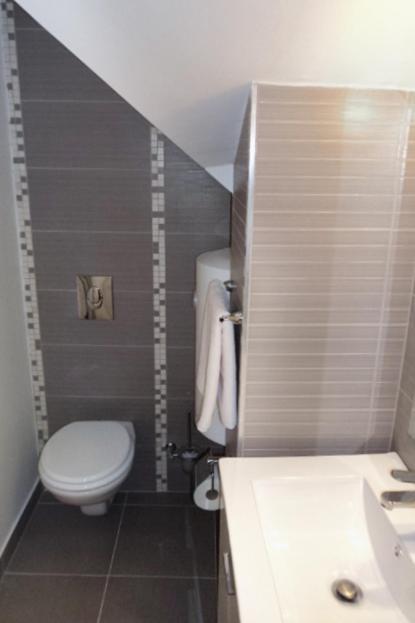 Apartments With A Parking Space Jelsa, Hvar - 8713 Jelsa  Δωμάτιο φωτογραφία