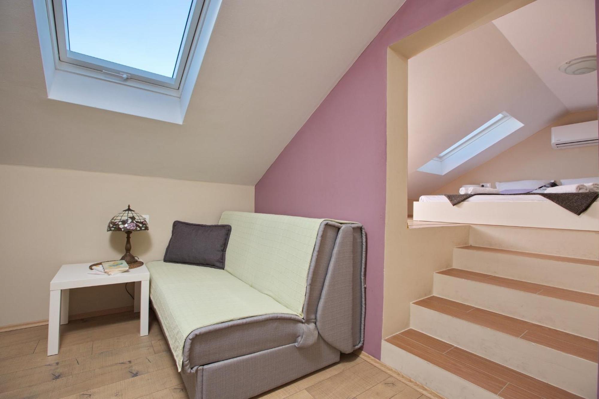 Apartments With A Parking Space Jelsa, Hvar - 8713 Jelsa  Δωμάτιο φωτογραφία